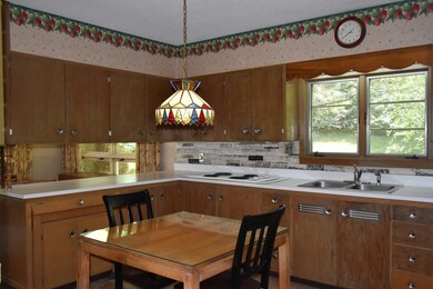 1227 Main St, West Rutland, VT 05777 - photo 5