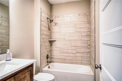 8828 Sunray Dr, Shawnee, KS 66227 - photo 5