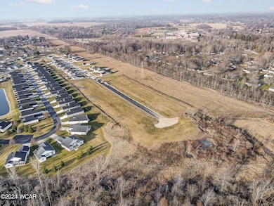 3320 Weldon Dr, Fort Shawnee, OH 45806 - photo 4