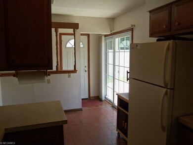 1910 E 42nd St, Lorain, OH 44055 - photo 7