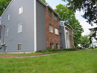 1 19th St unit 4, Lowell, MA 01850 - photo 3
