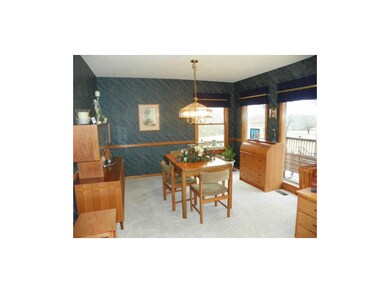 Formal Dining