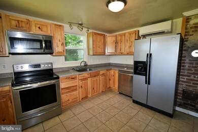 2011 Salem Church Rd, Stephens City, VA 22655 - photo 4