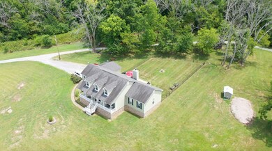 533 Charlie Russell Rd, Shelbyville, TN 37160 - photo 5