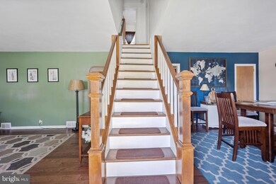 324 Woodlyn Cir, Woodlyn, PA 19094 - photo 3