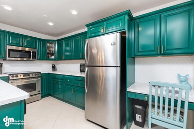 Kitchen -Ample Storage and Counterspace