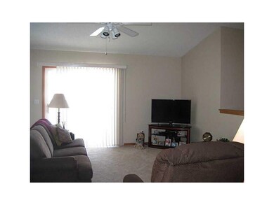 Living Room-L1.