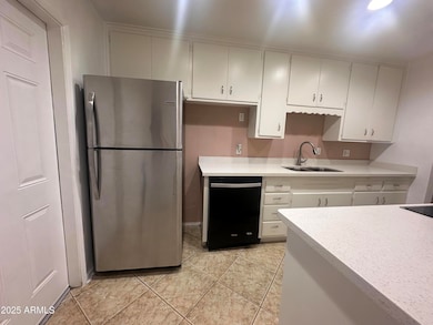 6842 N 36th Dr, Phoenix, AZ 85019 - photo 7