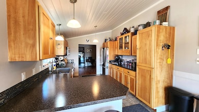 4335 NE 33rd St, Redmond, OR 97756 - photo 5