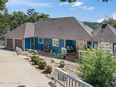 2-web-or-mls-32 Scenic Dr (2)