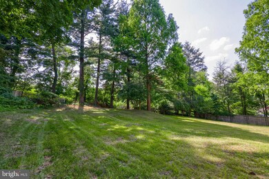 1051 Brandt Ave, Lemoyne, PA 17043 - photo 2