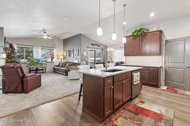 1042 E Allenby Ave, Post Falls, ID 83854 - photo 3