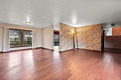 17616 Grandview Dr, Hazel Crest, IL 60429 - photo 5