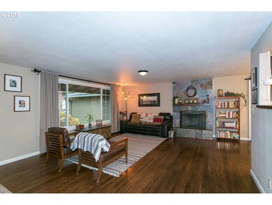 5695 Washington Ct, Lake Oswego, OR 97035 - photo 6