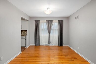 5239 Barton Dr, Shawnee, KS 66203 - photo 7