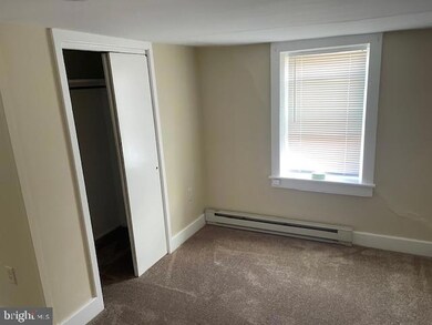 22429 Goose St unit B, Smithsburg, MD 21783 - photo 4