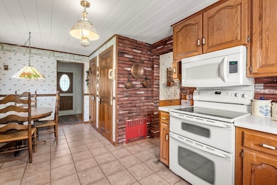 354 Rowley St, Agawam, MA 01001 - photo 5