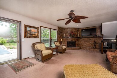 10514 W 70th Terrace, Shawnee, KS 66203 - photo 7