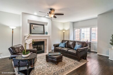 204 N Addison Ave, Elmhurst, IL 60126 - photo 2