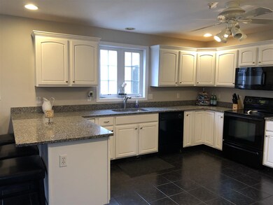 3 Sara Beth Ln, Londonderry, NH 03053 - photo 3