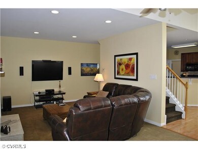 Den/Family/Great Room - Family Room with recessed 