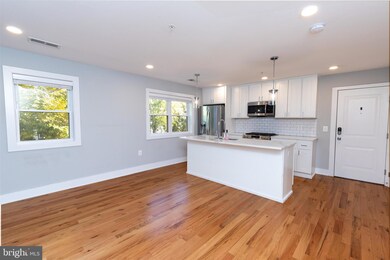 714 11th St NE unit 201, Washington, DC 20002 - photo 6