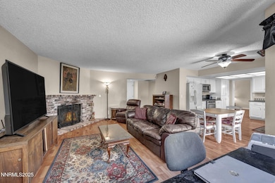 957 Leah Cir, Reno, NV 89511 - photo 6