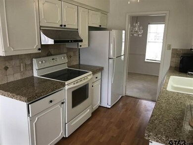 501 501 Winchester, Tyler, TX 75701 - photo 5