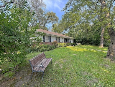 407 E 3rd St, Creighton, MO 64739 - photo 2