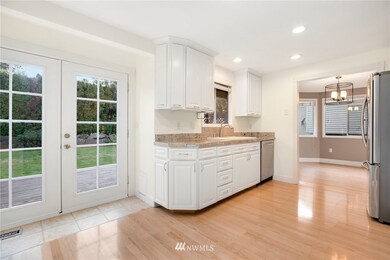 8923 NE 142nd Way, Kirkland, WA 98034 - photo 5