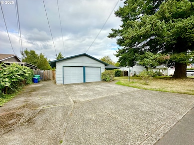 1563 SE 11th St, Gresham, OR 97080 - photo 3