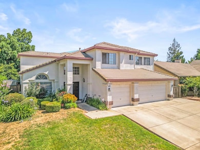 8841 Freemark Way, Elk Grove, CA 95624 - photo 2