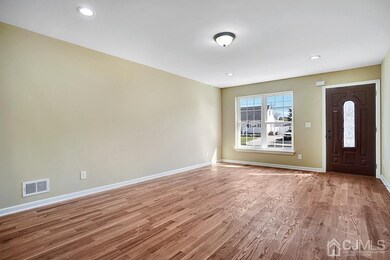 520 Voorhees Ave, Middlesex, NJ 08846 - photo 6