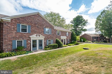 8408 Forrester Blvd unit 573, Springfield, VA 22152 - photo 4