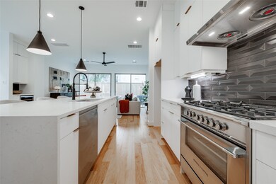 1812 Morse St, Houston, TX 77019 - photo 4