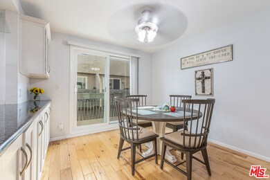 2208 Vanderbilt Ln unit 4, Redondo Beach, CA 90278 - photo 2