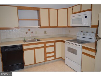 1704 Naomis Ct, North Wales, PA 19454 - photo 7