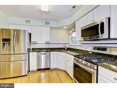 28 Clifford Ct, Mount Laurel, NJ 08054 - photo 5