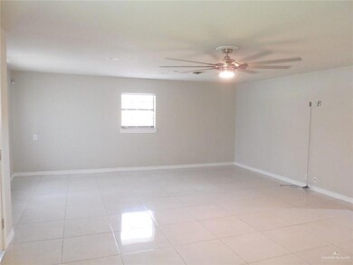 711 E 8th St, Weslaco, TX 78596 - photo 3