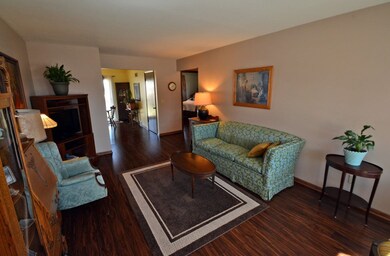 635 Dunn Ave, Oregon, WI 53575 - photo 3