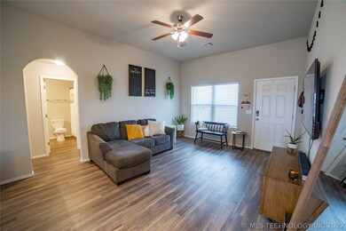 1521 S 29th Ct, Broken Arrow, OK 74014 - photo 5