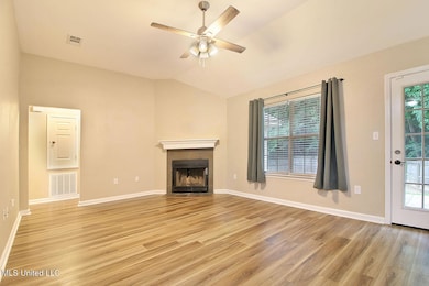 14957 Audubon Lake Blvd_LARGE (38)