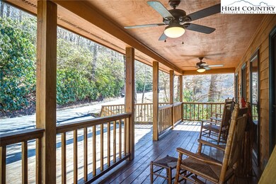 151 Locust Ln, Blowing Rock, NC 28605 - photo 3