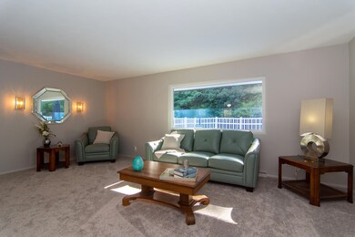 340 E Washington-2