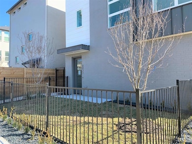 6035 La Vista Dr, Dallas, TX 75206 - photo 2