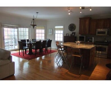 63 Blake St unit 65, Newtonville, MA 02460 - photo 4