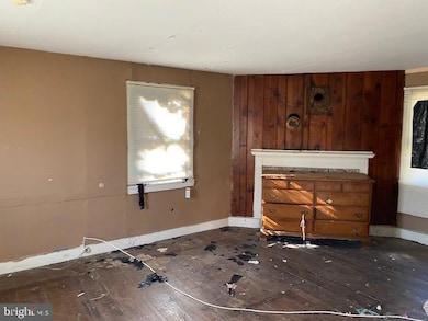 1081 Kings Hwy, Pilesgrove, NJ 08098 - photo 6