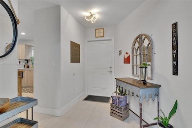 880 Garnet Cir, Weston, FL 33326 - photo 6