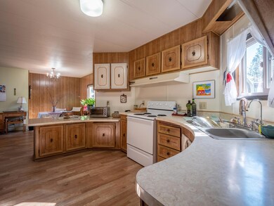 Kitchen 4