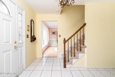03-66_Peal_St_E-3